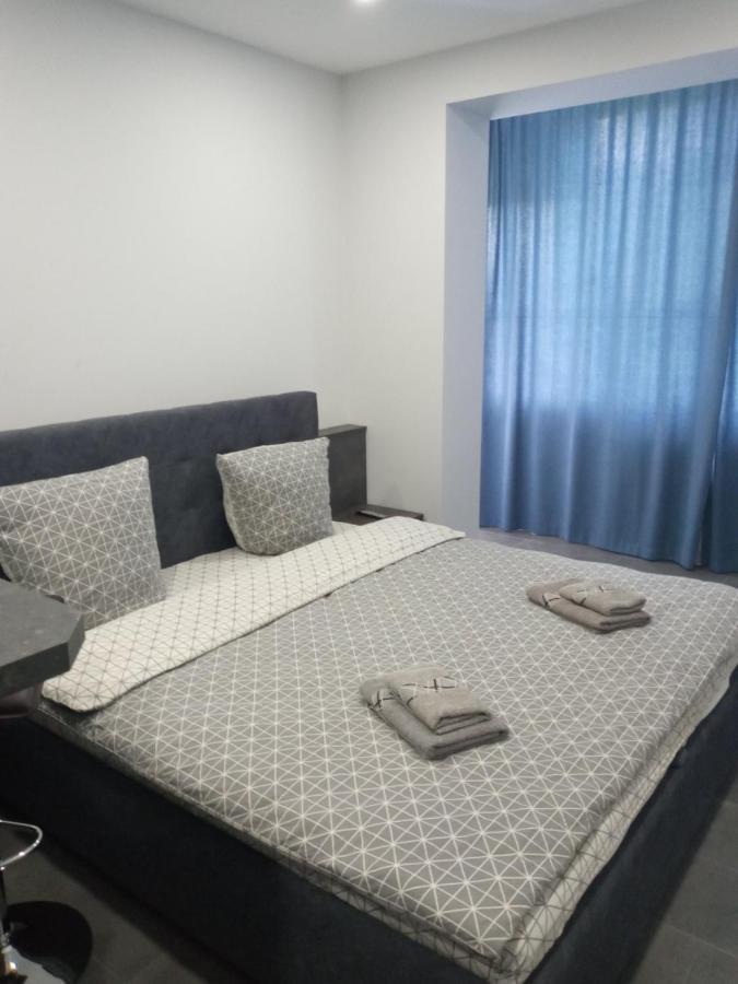 Luxury Central Apartment 우주고로트 외부 사진